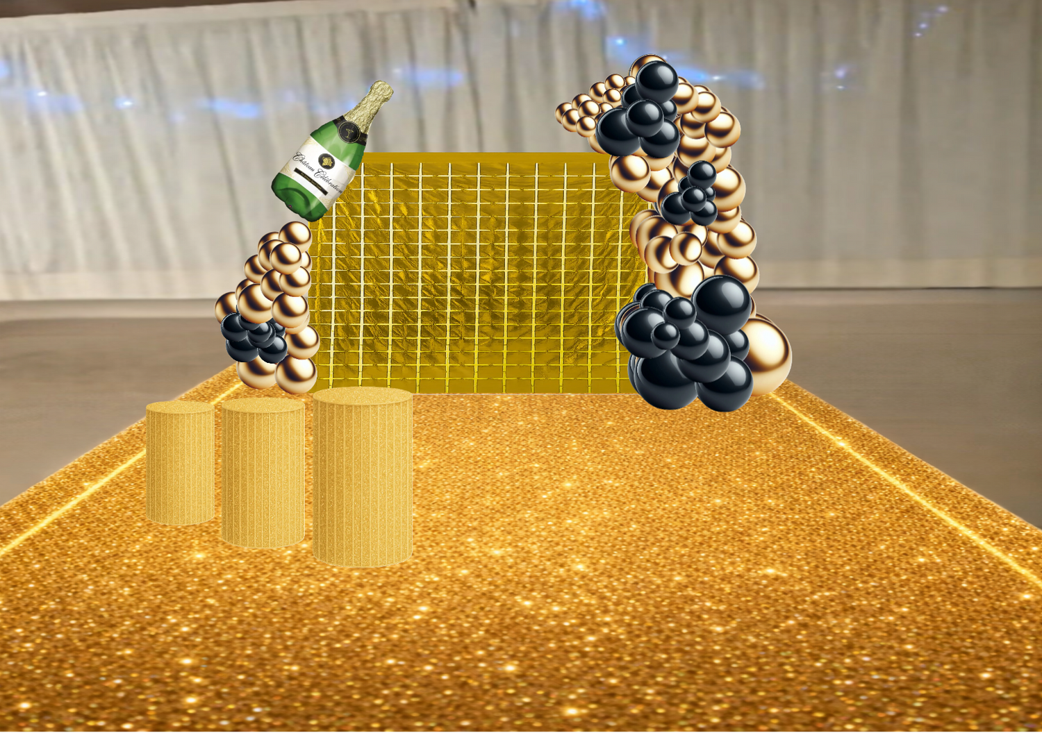 A) Parete Glitterata + 1 Ghirlanda a destra + Mezza Ghirlanda a sinistra + 3 Cilindri Scenografici