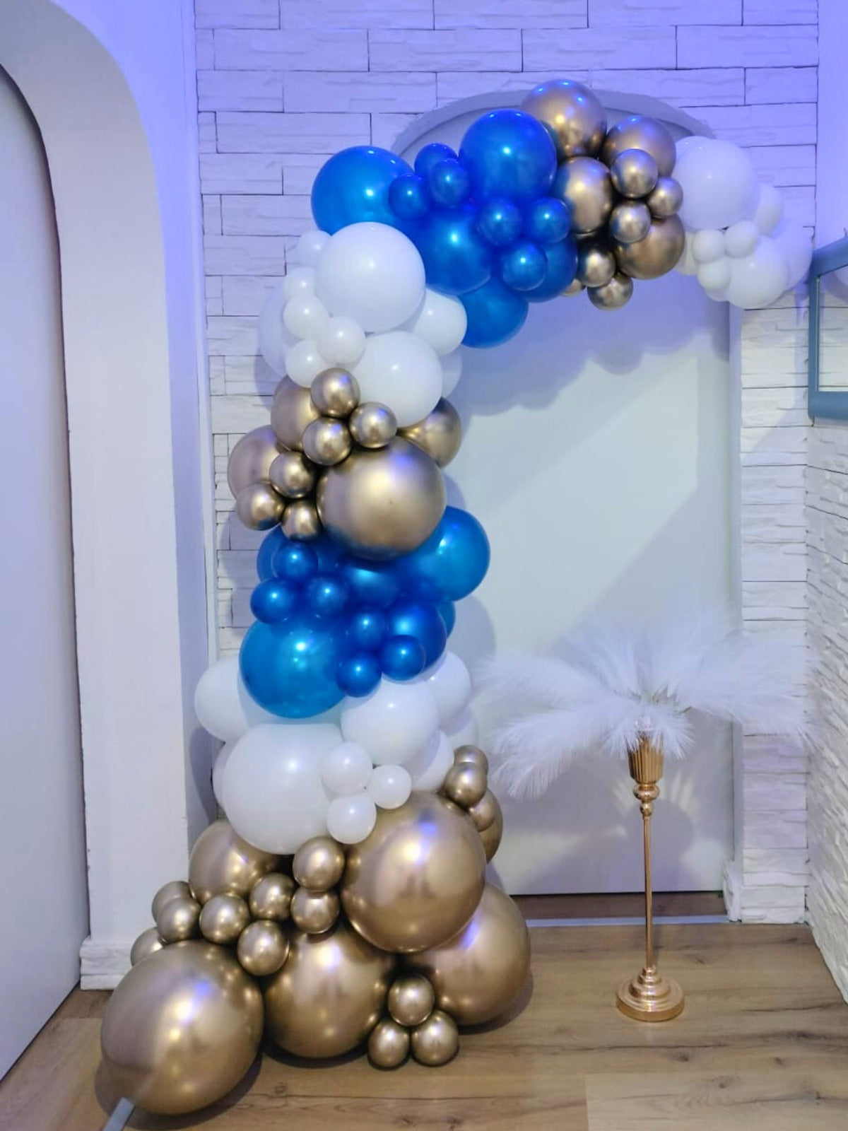 A)  Ghirlanda di Palloncini Cromati