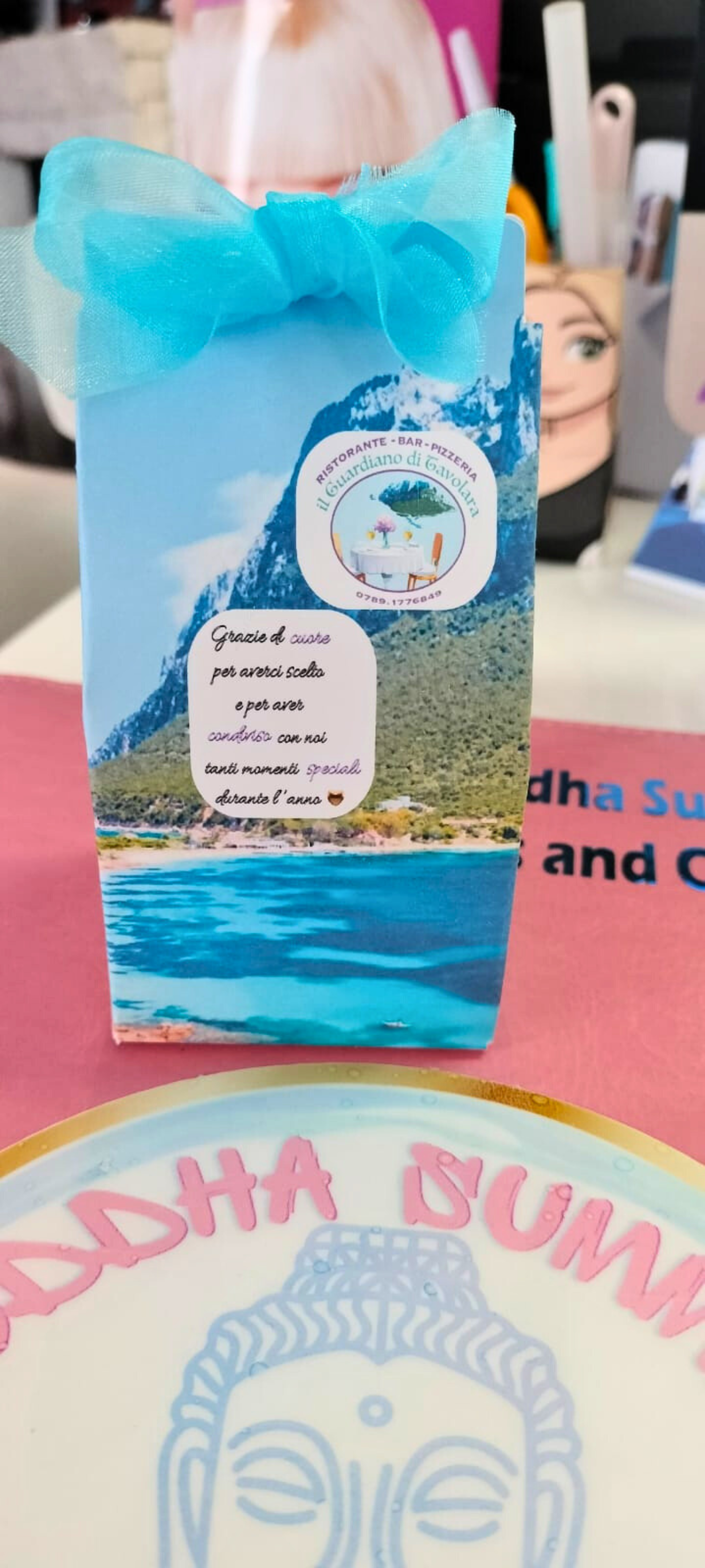 Bomboniera - Ricordino per Clienti e Fine Festa in Grafica Personalizzata!