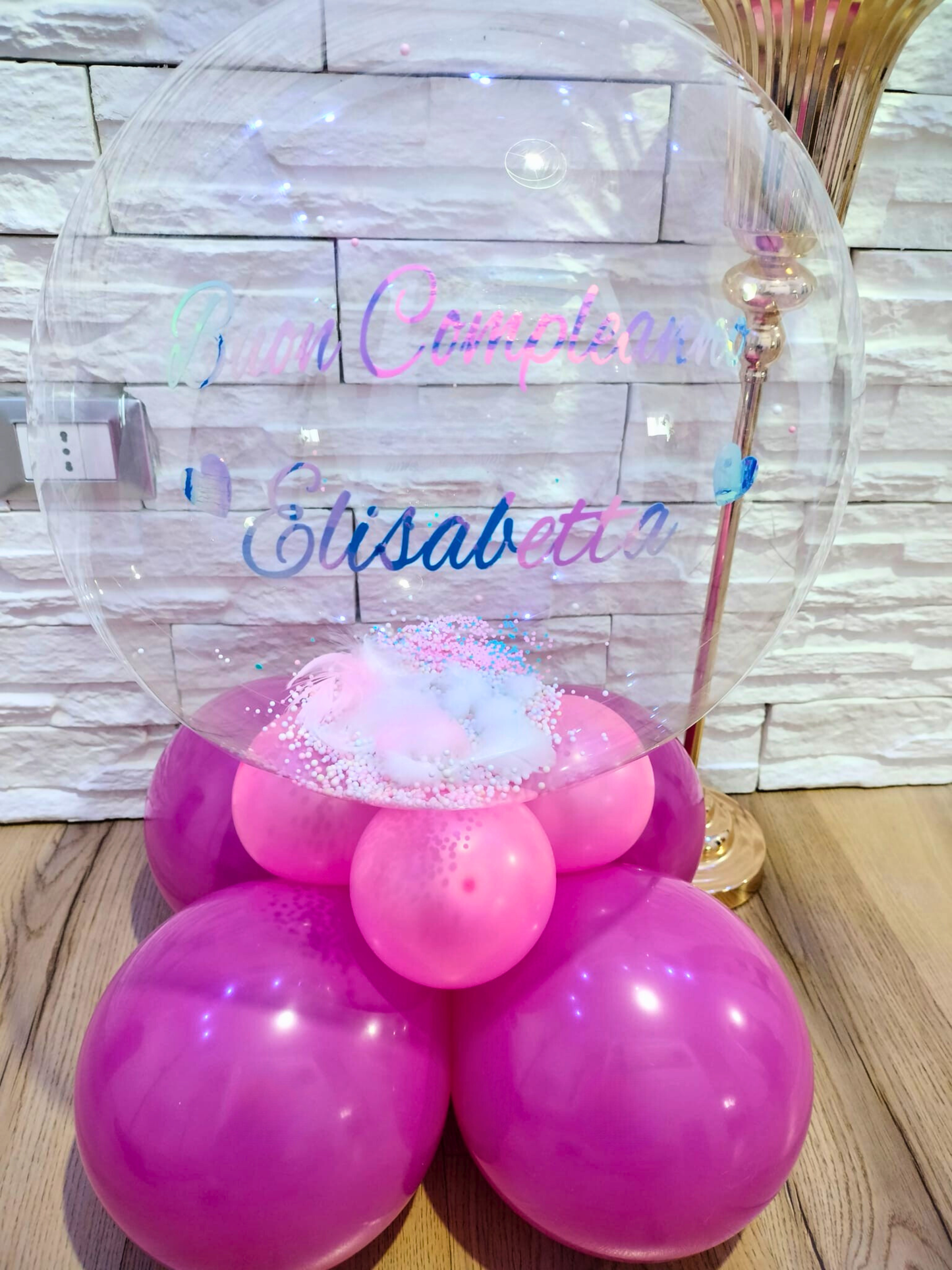 CentroTavola con Bubble Trasparente Riempito di piume/coriandoli