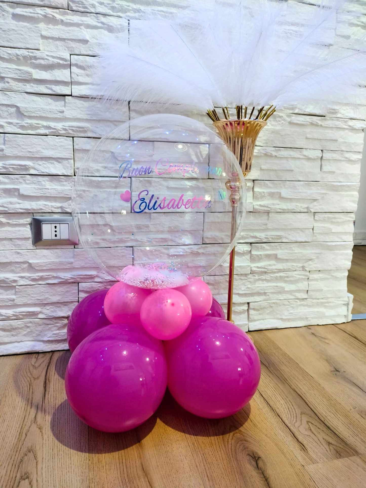 CentroTavola con Bubble Trasparente Riempito di piume/coriandoli